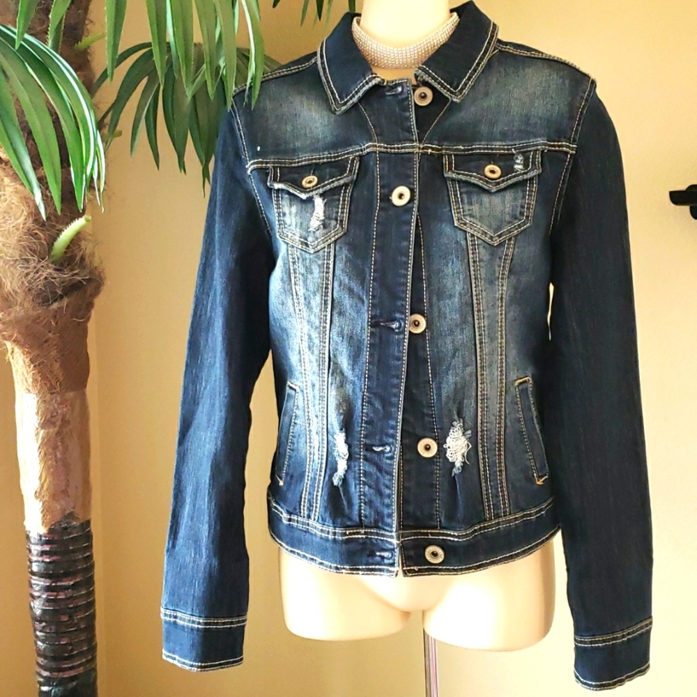 Maurices Distressed Dark Denim Jean Jacket Blazer Small LIKE NEW